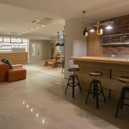 Matoula 4* יאליסוס