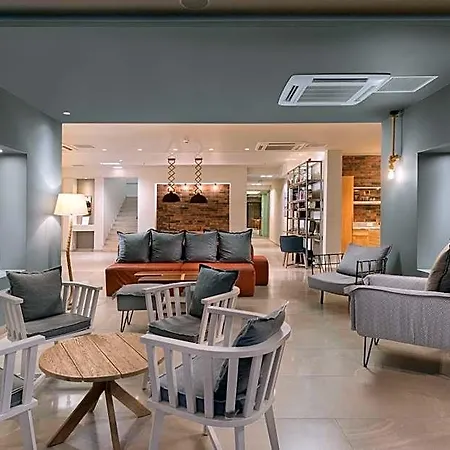Matoula Hotell 4*