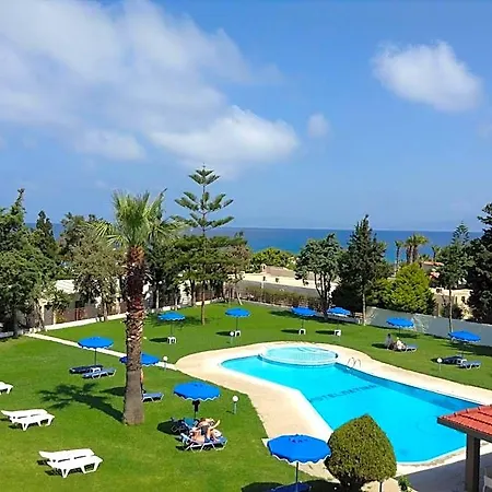 Matoula 4*