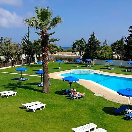 Matoula 4*