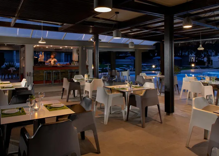 Hotel Matoula 4*
