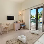 Hotel Matoula 4*