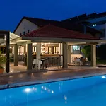 Hotel Matoula 4*