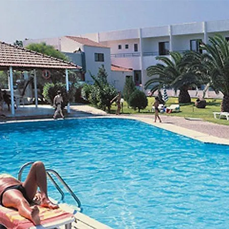 Matoula Otel 4*